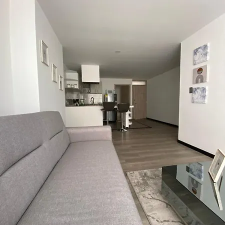Hermoso Apartamento Central, Capacidad 6 Personas Pasto Exterior photo